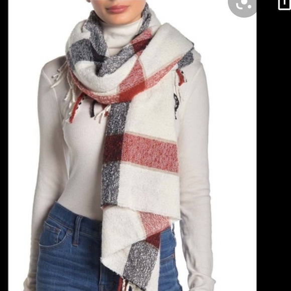 🎉HOST PICK🎉 NWT FREE PEOPLE VALLEY PLAID FRINGE SCARF - Picture 2 of 4